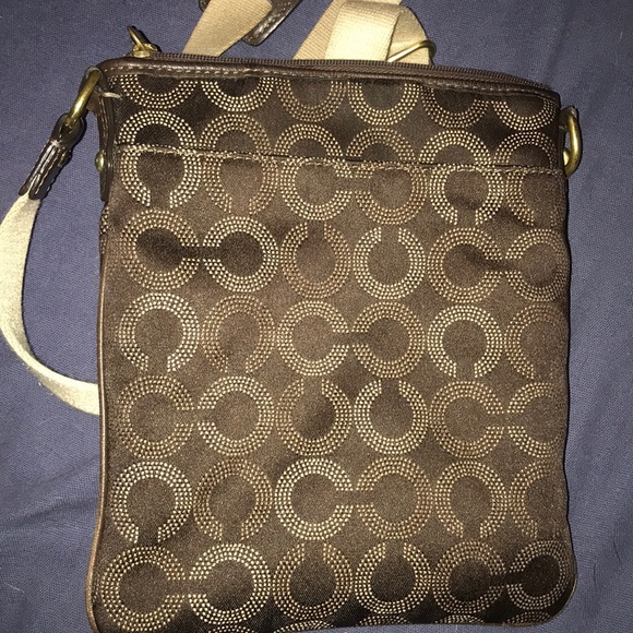 Coach side bag - Picture 3 of 3